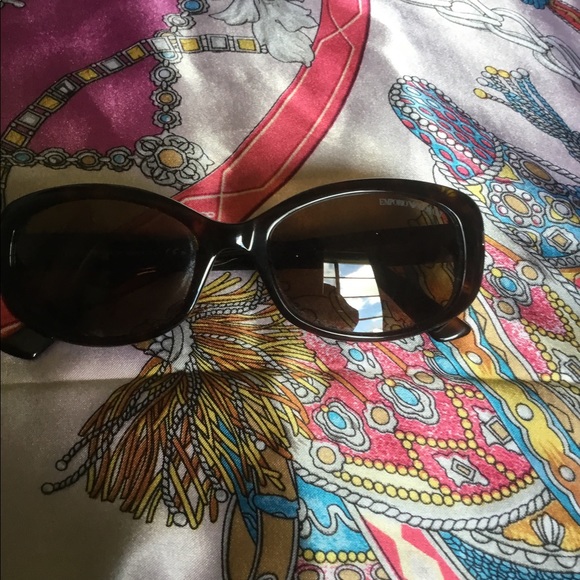 🌹Emporio Armani sunglasses - Picture 4 of 8